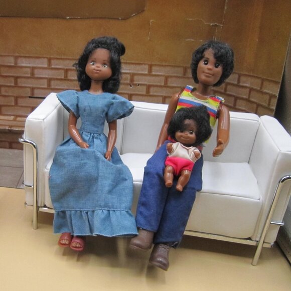 Mattel AA Happy Family Dolls (set of 3) - Picture 2 of 4